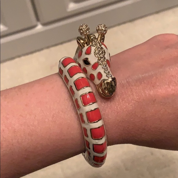 Preppy Cloisonné Giraffe Bangle Bracelet - Picture 2 of 5